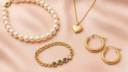Meaningful Jewellery Gifts for Mother's Day She'll Actually Wear