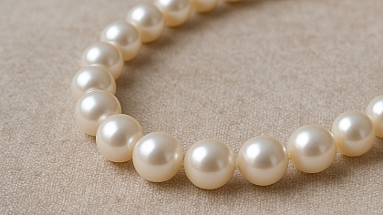 The Ultimate Guide to Pearl Jewellery: Types, Grades & How to Buy